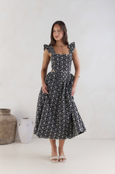 Uncharted Bliss Midi Dress Black